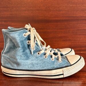 Converse Chuck Taylor Blue/Teal Velvet High Tops Size 7